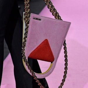 Jacquemus upside down runway bag with chain
